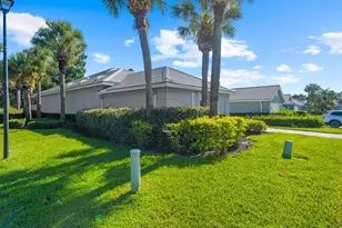 323 NW Bentley Cir, Port Saint Lucie, FL 34986 - Photo 3