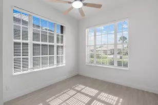 323 NW Bentley Cir, Port Saint Lucie, FL 34986 - Photo 7