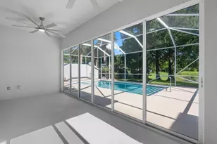 323 NW Bentley Cir, Port Saint Lucie, FL 34986 - Photo 27