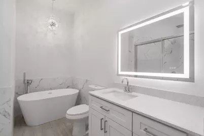 323 NW Bentley Circle, Port Saint Lucie, FL 34986 - Photo 21