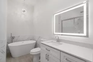 323 NW Bentley Cir, Port Saint Lucie, FL 34986 - Photo 21