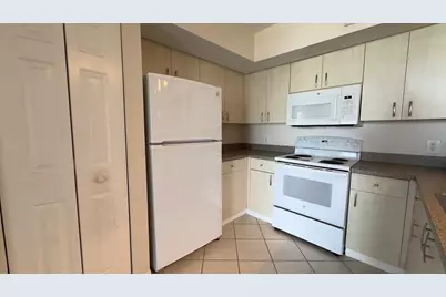 1801 N Flagler Drive #630, West Palm Beach, FL 33407 - Photo 3