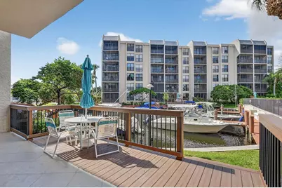 20 Royal Palm Way #3020, Boca Raton, FL 33432 - Photo 3