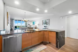 2640 Lake Shore Dr, Riviera Beach, FL 33404 - Photo 15