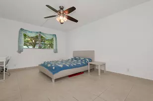 1000 NE 12th Ave, Hallandale Beach, FL 33009 - Photo 15