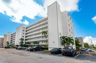 1000 NE 12th Ave, Hallandale Beach, FL 33009 - Photo 1