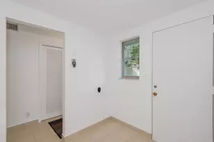 1000 NE 12th Ave, Hallandale Beach, FL 33009 - Photo 11