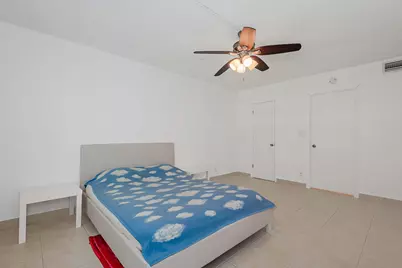 1000 NE 12th Avenue #104, Hallandale Beach, FL 33009 - Photo 15