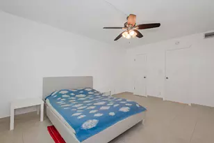1000 NE 12th Ave, Hallandale Beach, FL 33009 - Photo 15