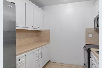 16025 NW 20th Avenue, Miami Gardens, FL 33054 - Photo 17