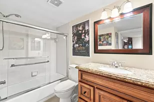 2541 N Nob Hill Rd, Sunrise, FL 33322 - Photo 11