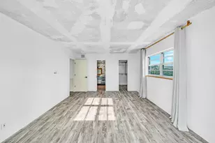 3051 NE 48th St, Fort Lauderdale, FL 33308 - Photo 15