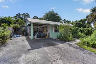 303 S Delaware Blvd, Jupiter, FL 33458 - Photo 3