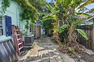 303 S Delaware Blvd, Jupiter, FL 33458 - Photo 37
