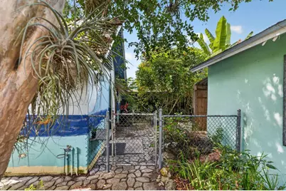 303 S Delaware Boulevard, Jupiter, FL 33458 - Photo 35