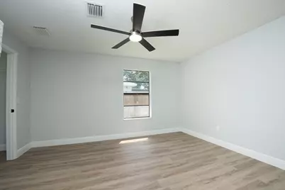 1898 SW Lofgren Avenue, Port Saint Lucie, FL 34953 - Photo 15