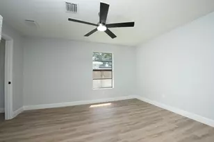 1898 SW Lofgren Ave, Port Saint Lucie, FL 34953 - Photo 15