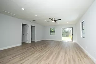 1898 SW Lofgren Ave, Port Saint Lucie, FL 34953 - Photo 27