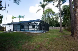 1898 SW Lofgren Ave, Port Saint Lucie, FL 34953 - Photo 33