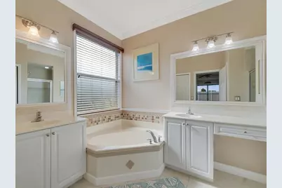 3153 Ashford Square, Vero Beach, FL 32966 - Photo 13