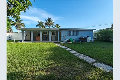 324 Mid Pines Road, Palm Springs, FL 33461 - Photo 1