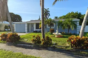 324 Mid Pines Rd, Palm Springs, FL 33461 - Photo 3
