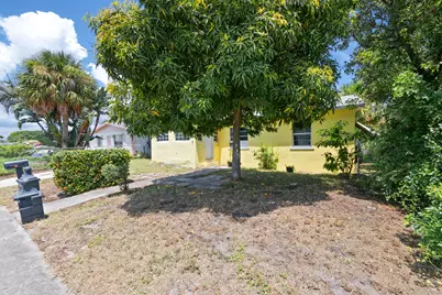 616 W 5th Street, Riviera Beach, FL 33404 - Photo 3