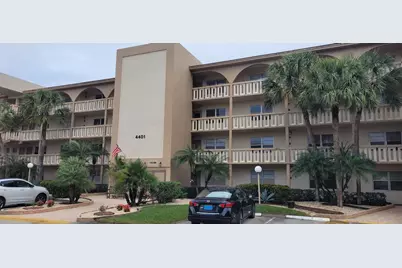 4401 Martinique Court #D4, Coconut Creek, FL 33066 - Photo 3