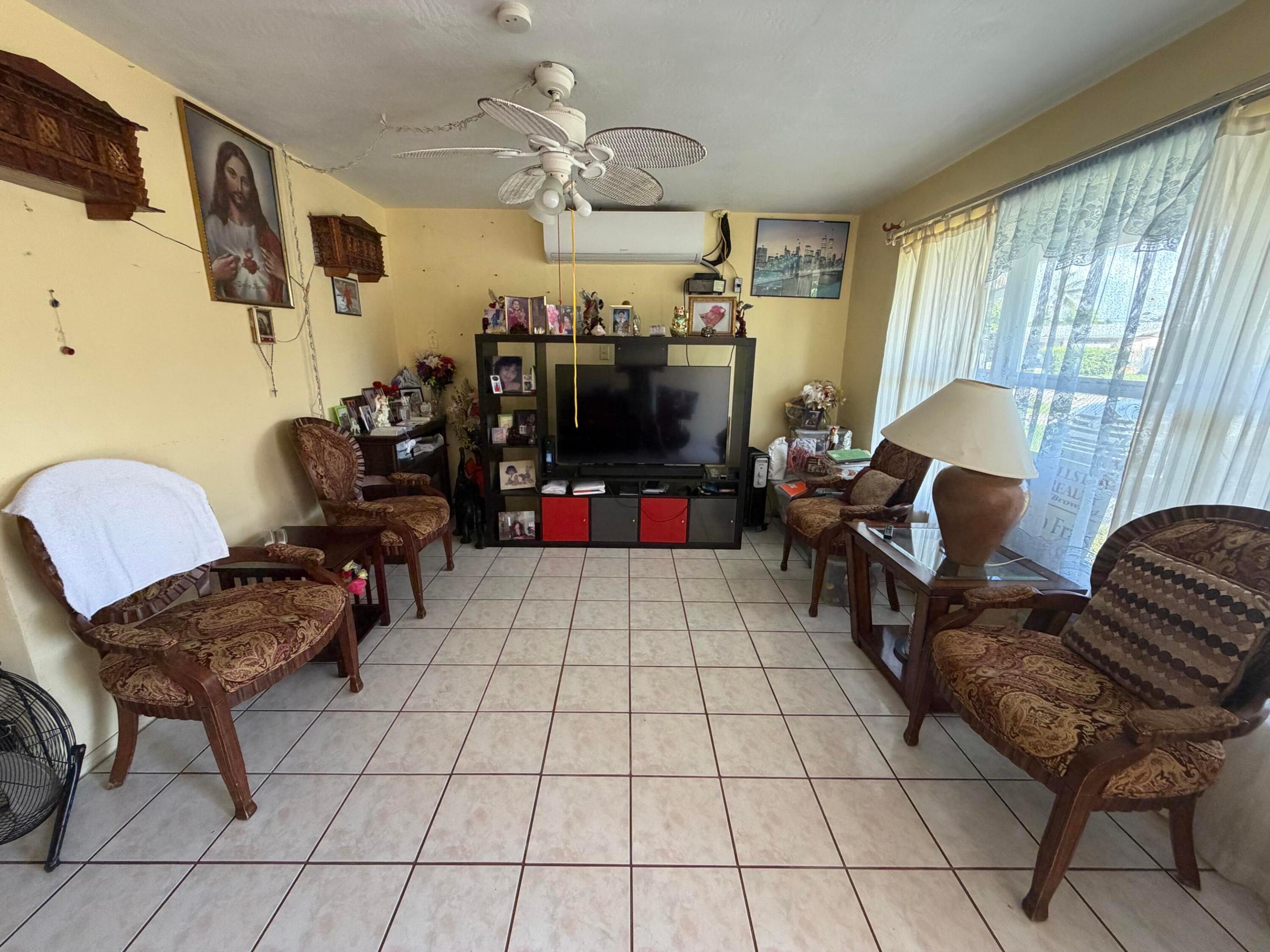 6600 NW 24th Ct - 6600 NW 24th Ct, Sunrise, FL 33313 Luxury Property | Jose Angel Pina