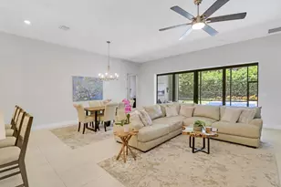 540 SE Villandry Way, Port Saint Lucie, FL 34984 - Photo 9