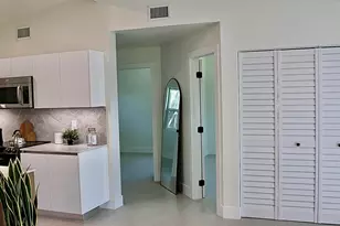 2490 Andros Ln, Fort Lauderdale, FL 33312 - Photo 17