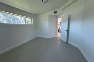 2490 Andros Ln, Fort Lauderdale, FL 33312 - Photo 17
