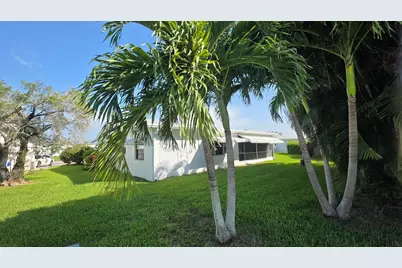 1707 SW 19th Court, Boynton Beach, FL 33426 - Photo 15