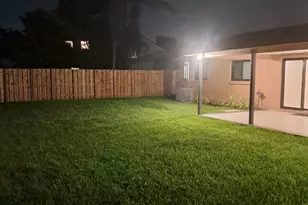 9321 NW 43rd Manor S, Sunrise, FL 33351 - Photo 23