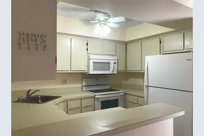 3725 Village Drive #D, Delray Beach, FL 33445 - Photo 7
