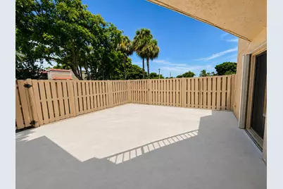 3725 Village Drive #D, Delray Beach, FL 33445 - Photo 9