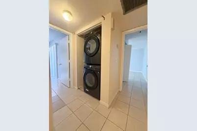 3725 Village Drive #D, Delray Beach, FL 33445 - Photo 9