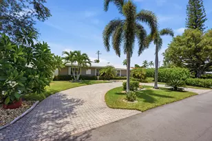 2511 NE 20th Ave, Lighthouse Point, FL 33064 - Photo 3