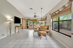 108 Lexington Dr, Royal Palm Beach, FL 33411 - Photo 23