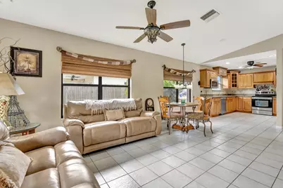108 Lexington Drive, Royal Palm Beach, FL 33411 - Photo 23