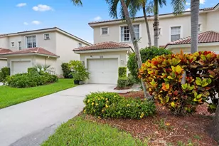 9037 Tremezzo Ln, Boynton Beach, FL 33472 - Photo 3