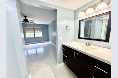 12600 SW 5th Court #109L, Pembroke Pines, FL 33027 - Photo 9