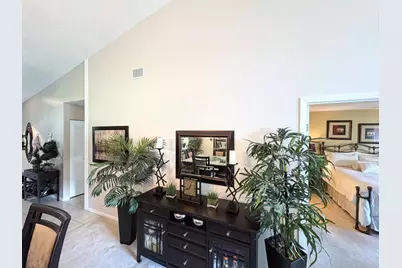4712 E Lucerne Lakes Boulevard E #203, Lake Worth, FL 33467 - Photo 5