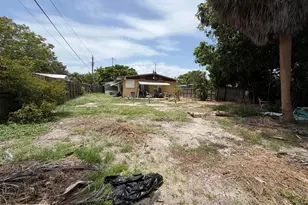 406 NE 18th Ave, Pompano Beach, FL 33060 - Photo 3
