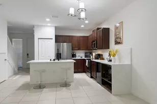 1091 NW 33rd St, Pompano Beach, FL 33064 - Photo 9