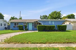 7530 Lincoln St, Hollywood, FL 33024 - Photo 1