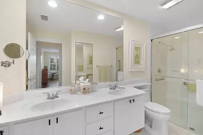 8557 SE Retreat Drive, Hobe Sound, FL 33455 - Photo 11