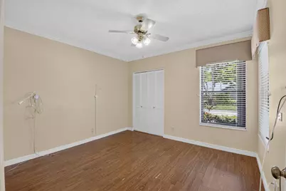 10884 Lake Front Place, Boca Raton, FL 33498 - Photo 37