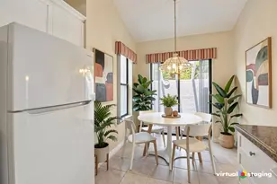 10884 Lake Front Pl, Boca Raton, FL 33498 - Photo 13
