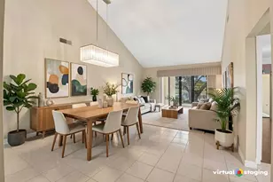 10884 Lake Front Pl, Boca Raton, FL 33498 - Photo 17